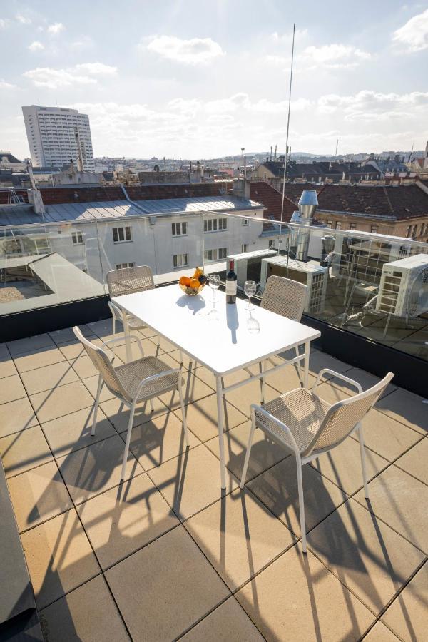 Rooftop Apartments Mit Grosser Terrasse فيينا المظهر الخارجي الصورة